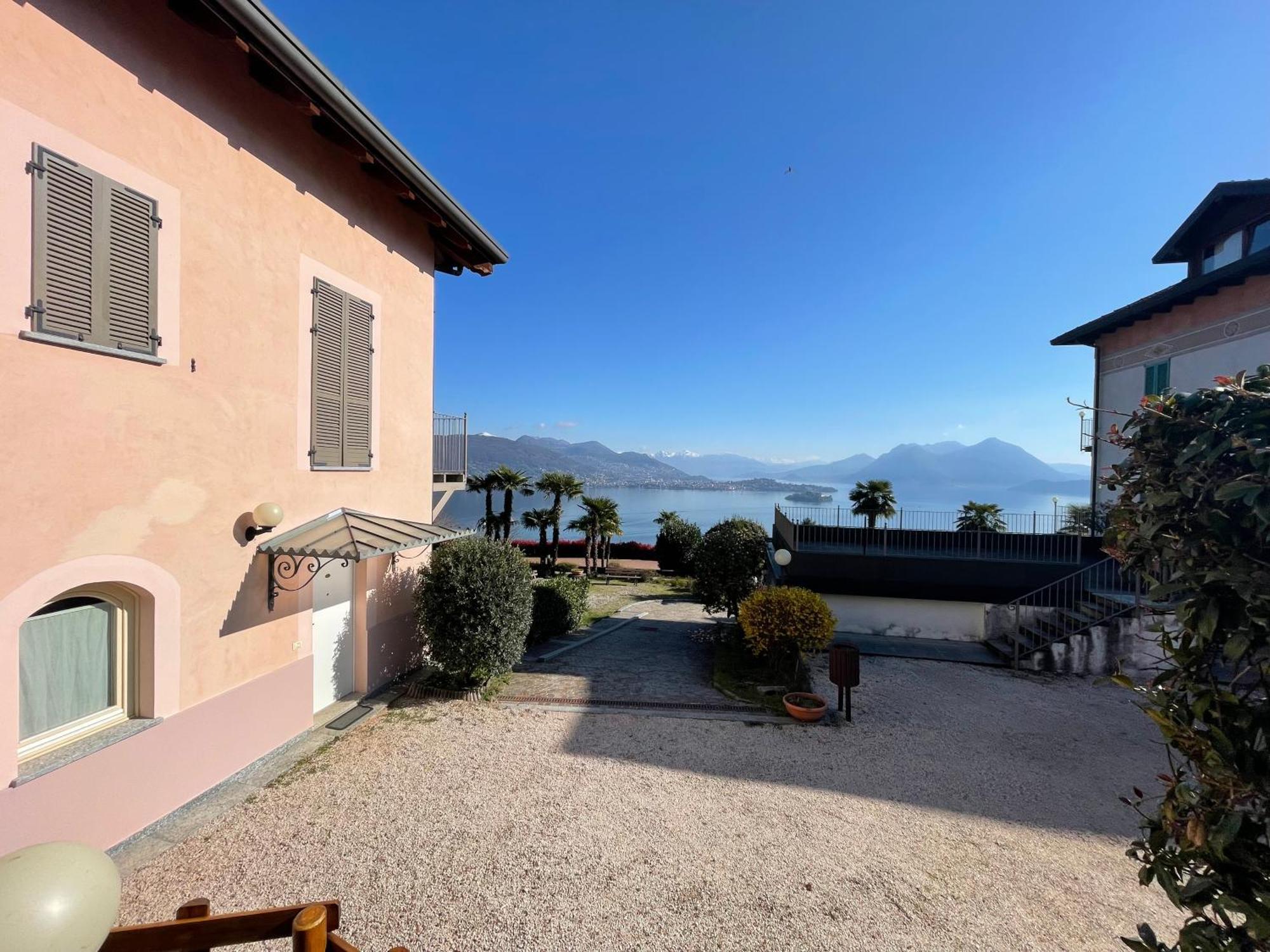 Rossana Apartment Lago Maggiore Baveno Zewnętrze zdjęcie
